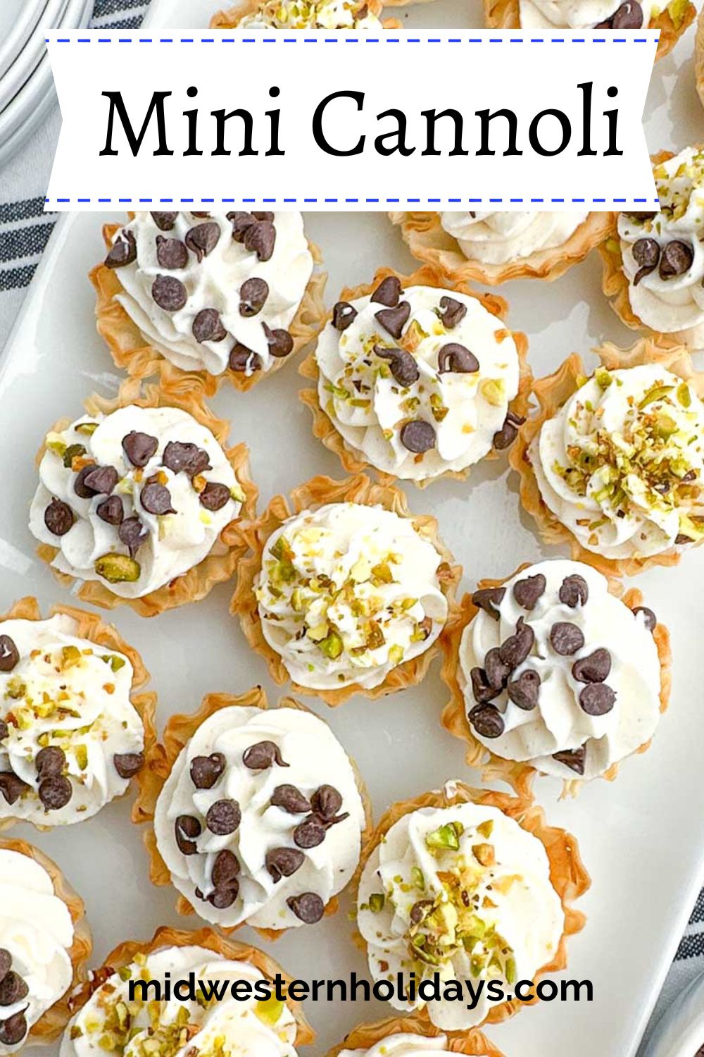 Mini Cannoli Tarts - Midwestern Holidays