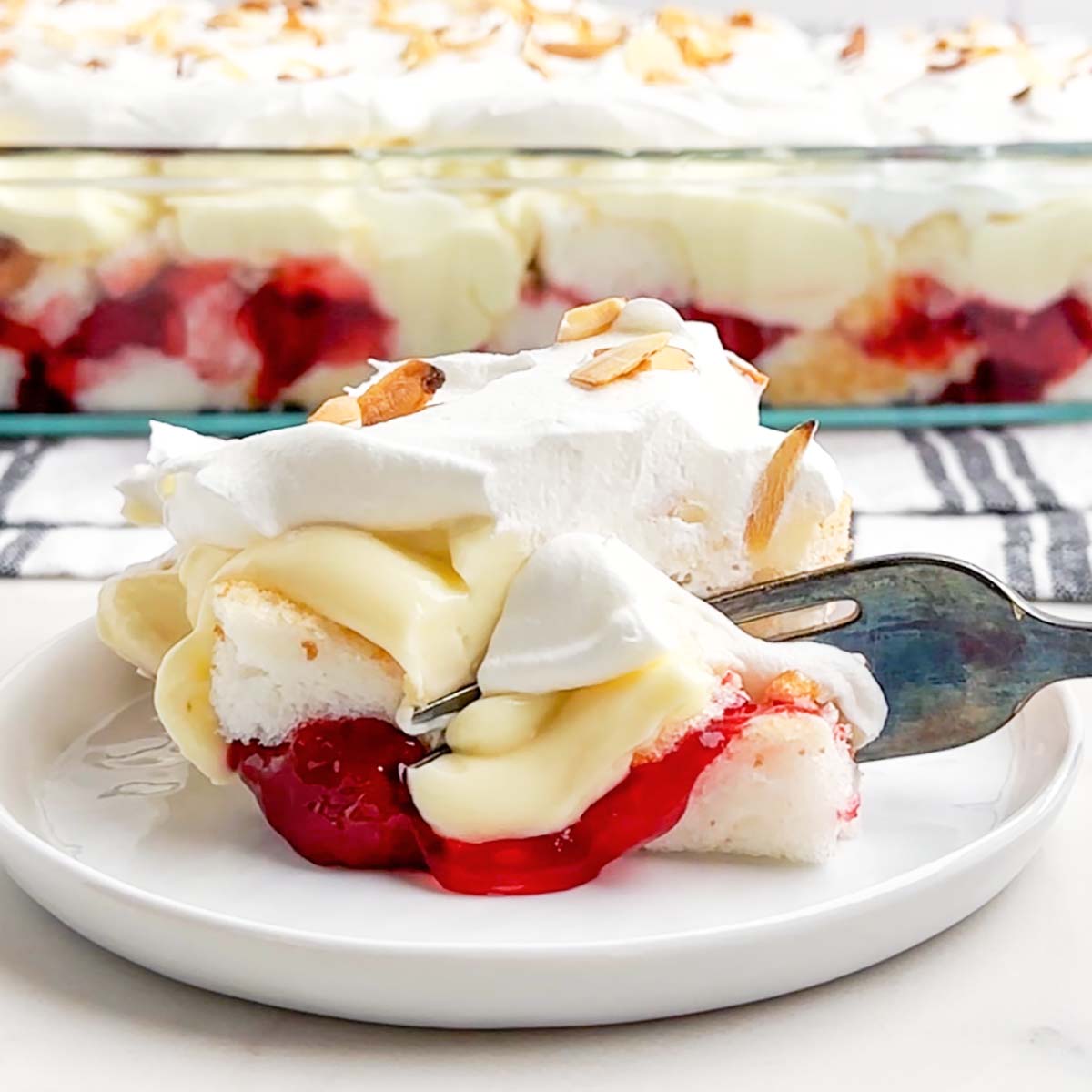 Strawberry Heaven Dessert